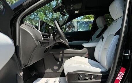 Cadillac XT4 I, 2023 год, 3 370 000 рублей, 10 фотография