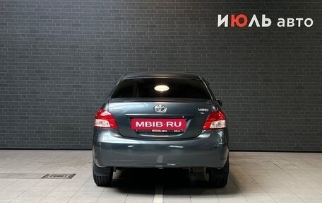 Toyota Yaris III рестайлинг, 2007 год, 730 000 рублей, 6 фотография