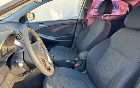 Hyundai Solaris II рестайлинг, 2016 год, 870 000 рублей, 9 фотография