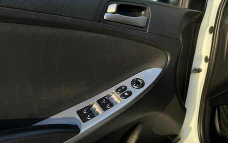 Hyundai Solaris II рестайлинг, 2016 год, 870 000 рублей, 15 фотография