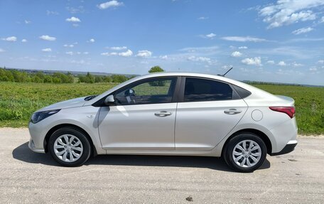 Hyundai Solaris II рестайлинг, 2020 год, 1 650 000 рублей, 8 фотография