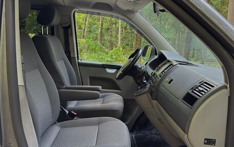 Volkswagen Caravelle T5, 2012 год, 1 665 000 рублей, 7 фотография
