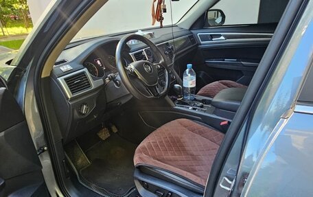 Volkswagen Teramont I, 2018 год, 3 045 000 рублей, 9 фотография