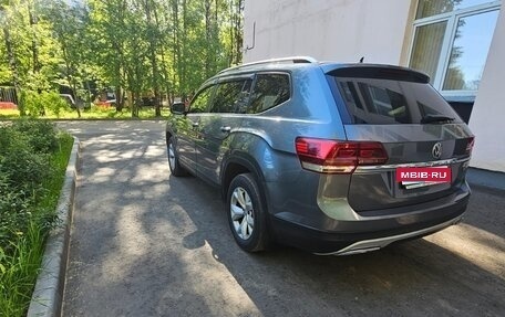 Volkswagen Teramont I, 2018 год, 3 045 000 рублей, 5 фотография