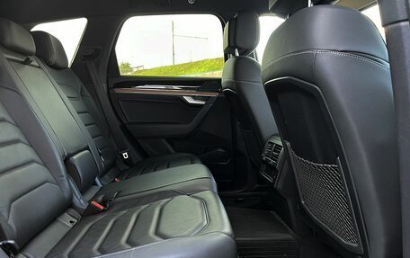 Volkswagen Touareg III, 2019 год, 5 299 000 рублей, 13 фотография
