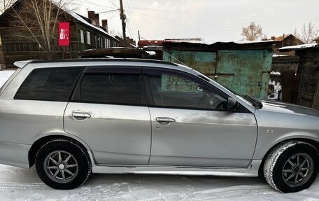 Nissan Wingroad III, 2003 год, 400 000 рублей, 2 фотография