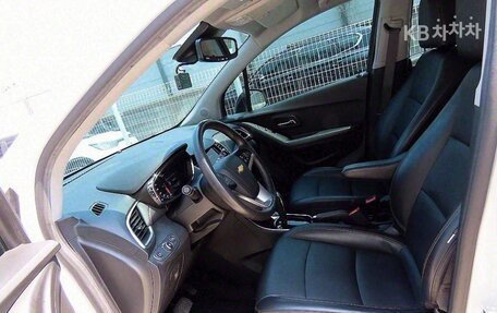 Chevrolet Trax, 2022 год, 1 400 000 рублей, 5 фотография
