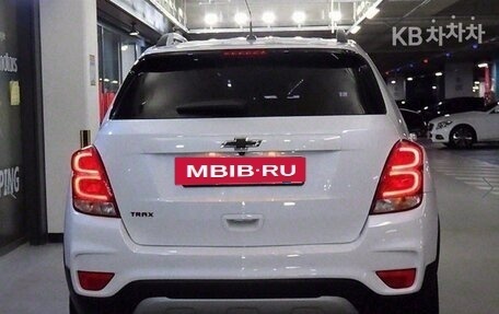 Chevrolet Trax, 2022 год, 1 400 000 рублей, 4 фотография
