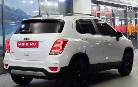 Chevrolet Trax, 2022 год, 1 400 000 рублей, 3 фотография