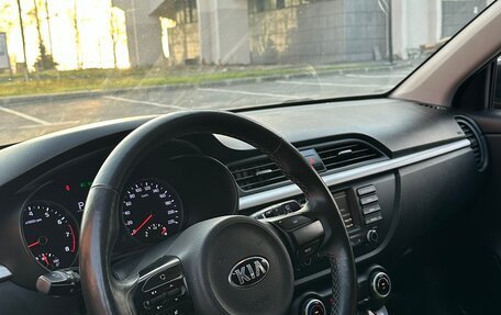 KIA Rio IV, 2018 год, 1 500 000 рублей, 5 фотография