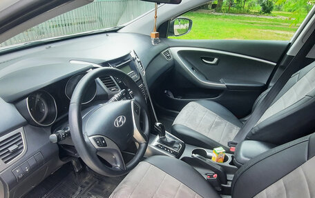 Hyundai i30 II рестайлинг, 2012 год, 1 000 000 рублей, 8 фотография