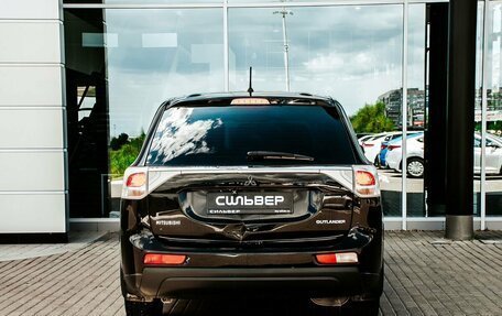 Mitsubishi Outlander III рестайлинг 3, 2012 год, 1 250 000 рублей, 4 фотография