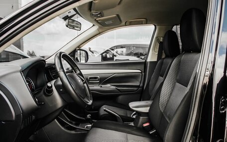 Mitsubishi Outlander III рестайлинг 3, 2012 год, 1 250 000 рублей, 12 фотография