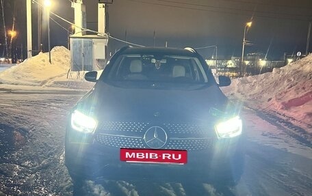 Mercedes-Benz GLC, 2019 год, 4 100 000 рублей, 14 фотография