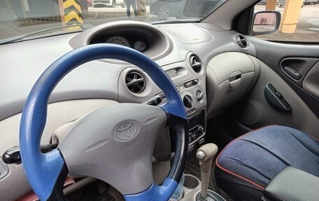Toyota Echo, 2000 год, 320 000 рублей, 3 фотография