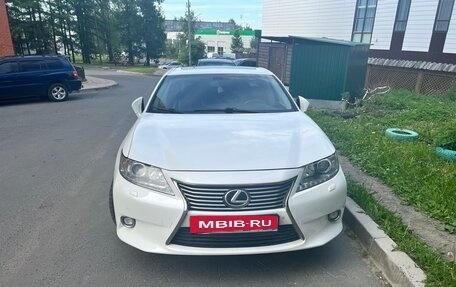 Lexus ES VII, 2013 год, 1 900 000 рублей, 2 фотография