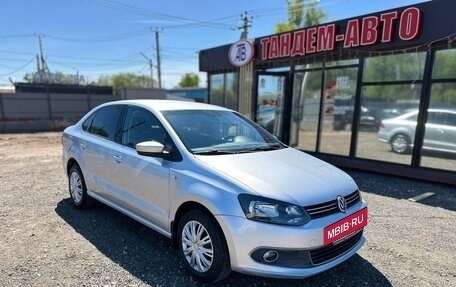 Volkswagen Polo VI (EU Market), 2010 год, 580 000 рублей, 2 фотография