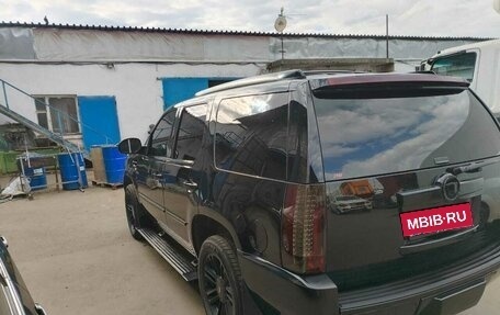Cadillac Escalade III, 2008 год, 1 380 000 рублей, 5 фотография