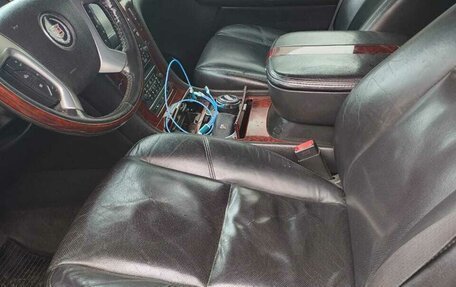 Cadillac Escalade III, 2008 год, 1 380 000 рублей, 9 фотография