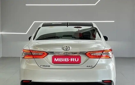 Toyota Camry, 2021 год, 2 492 813 рублей, 6 фотография