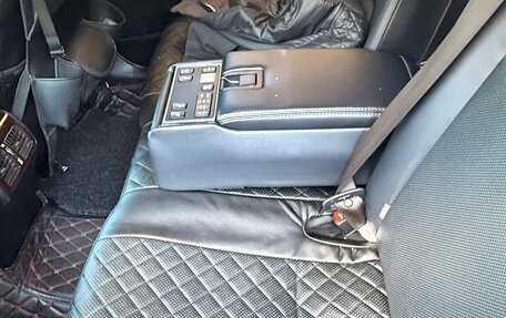 Toyota Camry, 2016 год, 2 800 000 рублей, 20 фотография