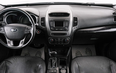 KIA Sorento II рестайлинг, 2015 год, 1 749 000 рублей, 9 фотография