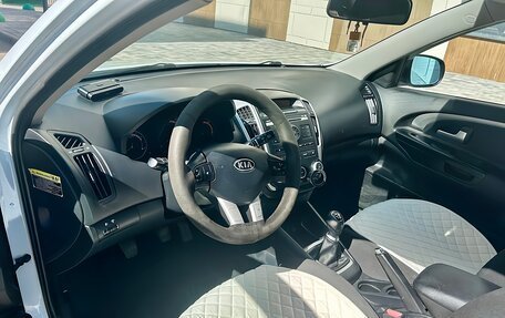 KIA cee'd I рестайлинг, 2011 год, 730 000 рублей, 7 фотография
