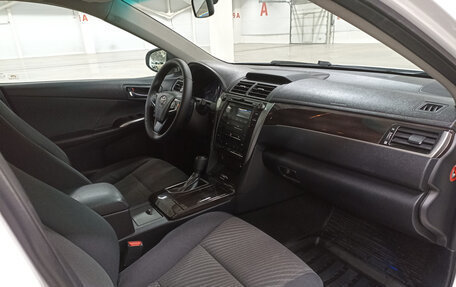 Toyota Camry, 2016 год, 1 525 000 рублей, 11 фотография