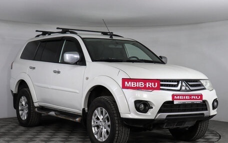 Mitsubishi Pajero Sport II рестайлинг, 2015 год, 2 300 000 рублей, 2 фотография