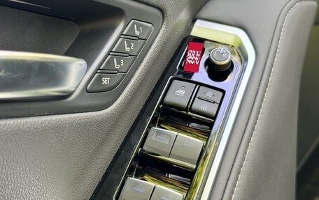 Toyota Land Cruiser, 2021 год, 8 640 000 рублей, 11 фотография