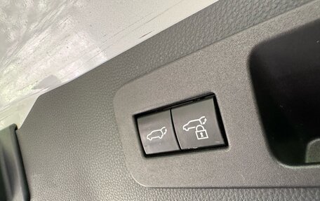 Toyota Land Cruiser, 2021 год, 8 640 000 рублей, 34 фотография