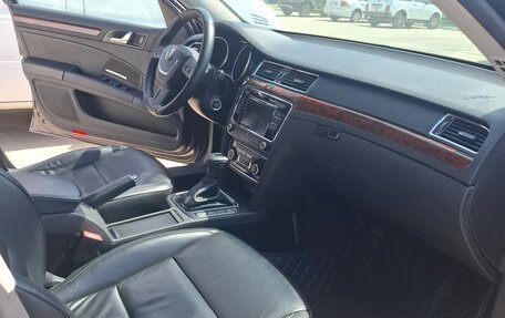 Skoda Superb III рестайлинг, 2011 год, 1 650 000 рублей, 6 фотография