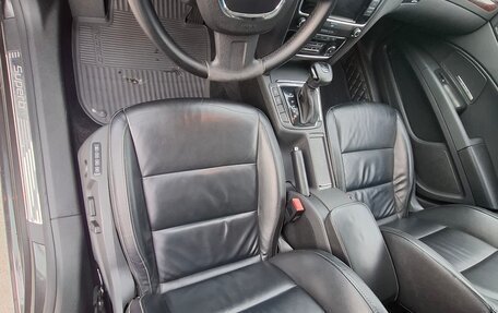Skoda Superb III рестайлинг, 2011 год, 1 650 000 рублей, 8 фотография