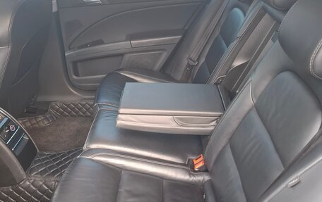 Skoda Superb III рестайлинг, 2011 год, 1 650 000 рублей, 24 фотография