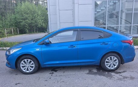 Hyundai Solaris II рестайлинг, 2017 год, 1 365 000 рублей, 5 фотография