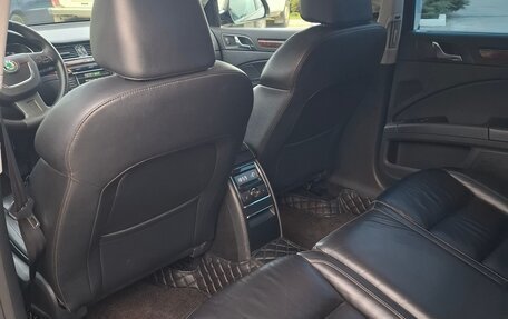 Skoda Superb III рестайлинг, 2011 год, 1 650 000 рублей, 26 фотография