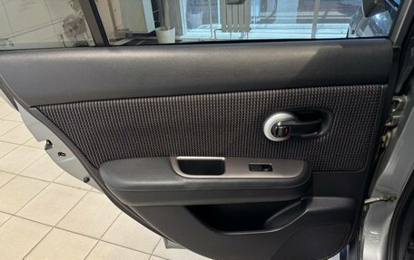 Nissan Tiida, 2011 год, 899 000 рублей, 15 фотография