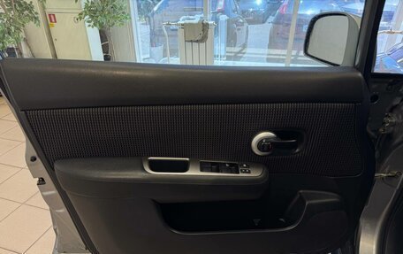 Nissan Tiida, 2011 год, 899 000 рублей, 14 фотография