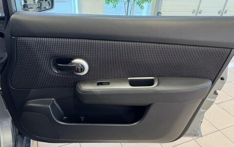 Nissan Tiida, 2011 год, 899 000 рублей, 16 фотография