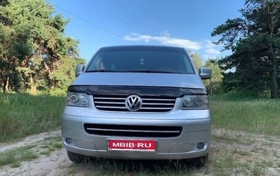 Volkswagen Multivan T5, 2003 год, 1 350 000 рублей, 1 фотография