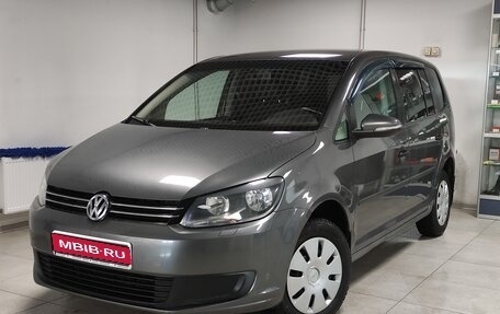 Volkswagen Touran III, 2010 год, 720 000 рублей, 1 фотография