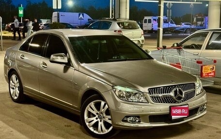 Mercedes-Benz C-Класс, 2008 год, 1 100 000 рублей, 1 фотография