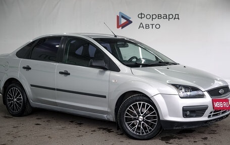 Ford Focus II рестайлинг, 2005 год, 370 000 рублей, 1 фотография