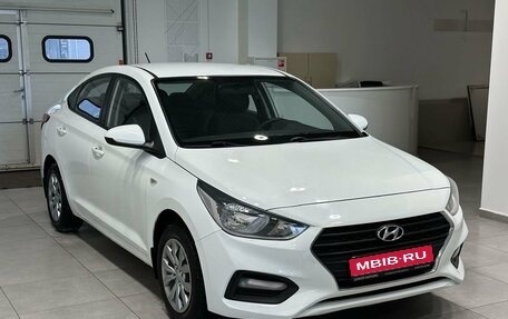 Hyundai Solaris II рестайлинг, 2017 год, 1 069 900 рублей, 1 фотография