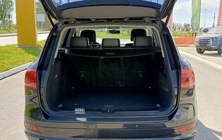 Volkswagen Touareg III, 2011 год, 1 770 000 рублей, 10 фотография