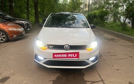 Volkswagen Polo VI (EU Market), 2018 год, 1 150 000 рублей, 2 фотография