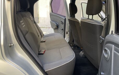 Renault Logan I, 2011 год, 440 000 рублей, 11 фотография