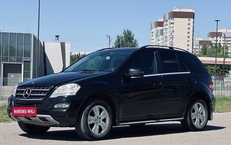 Mercedes-Benz M-Класс, 2011 год, 1 890 000 рублей, 2 фотография