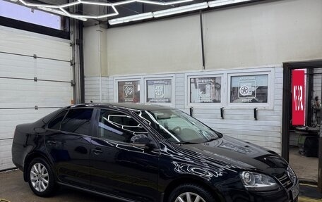 Volkswagen Jetta VI, 2009 год, 700 000 рублей, 20 фотография