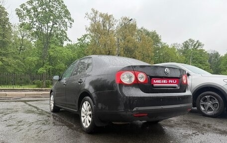 Volkswagen Jetta VI, 2009 год, 700 000 рублей, 9 фотография